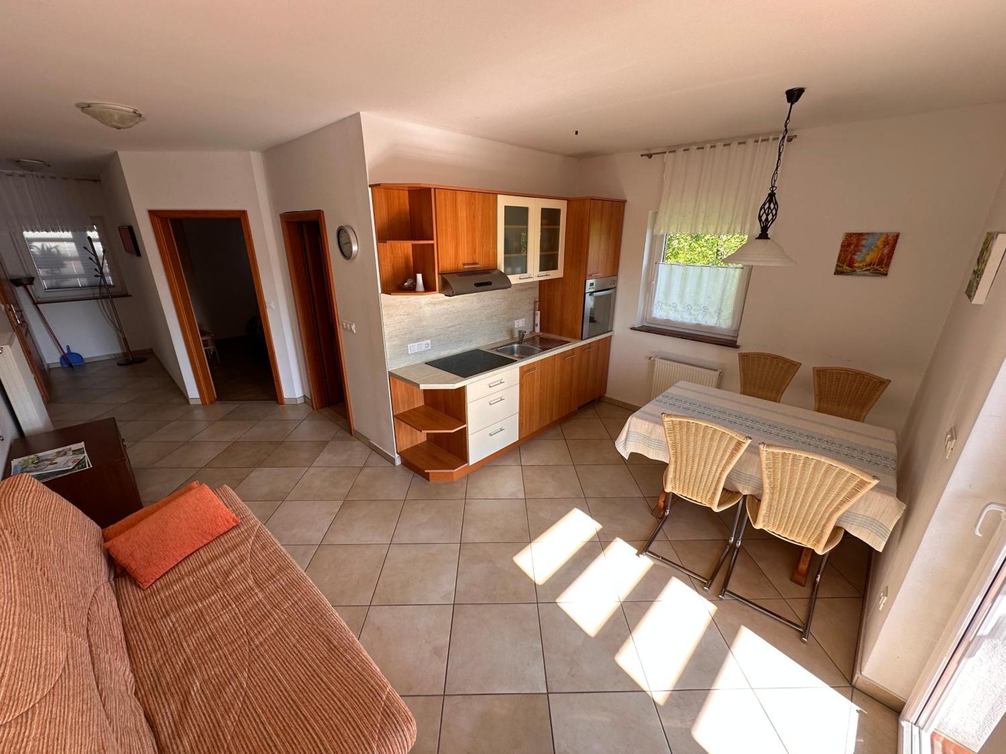 Apartments Suster Stari Trg ob Kolpi Экстерьер фото
