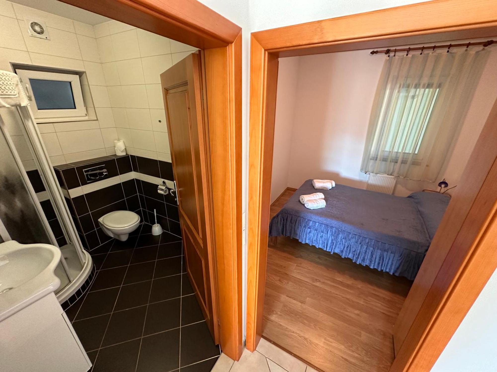 Apartments Suster Stari Trg ob Kolpi Экстерьер фото