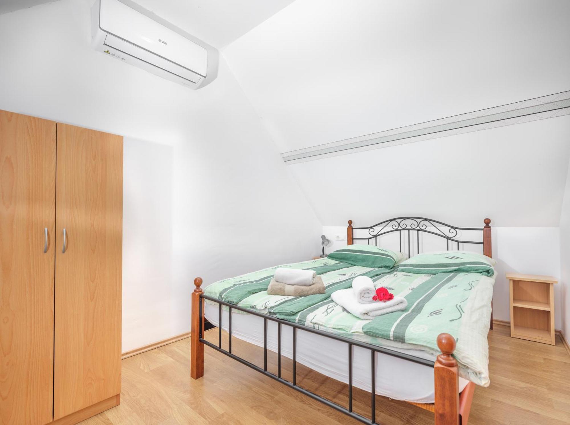 Apartments Suster Stari Trg ob Kolpi Экстерьер фото