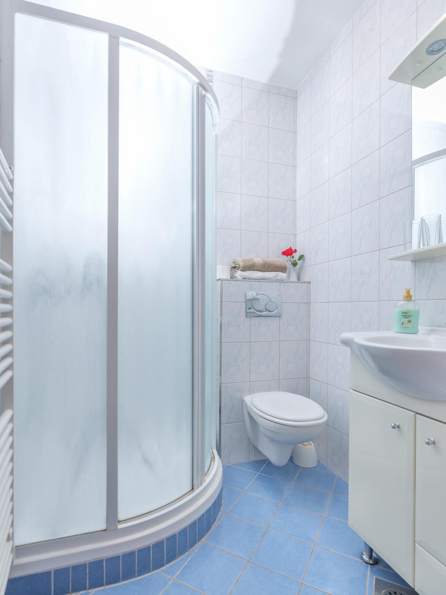 Apartments Suster Stari Trg ob Kolpi Номер фото
